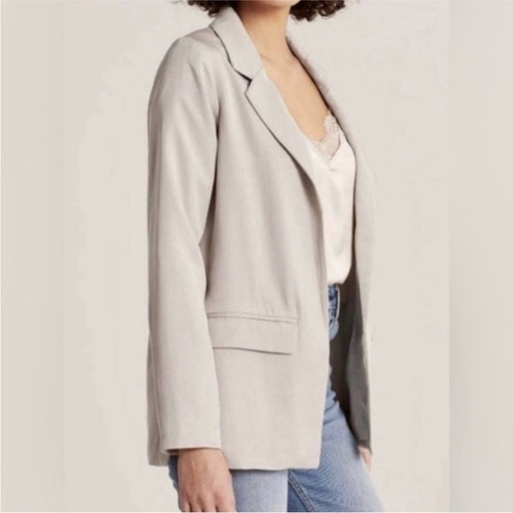 NWT Abercrombie & Fitch Open front Drapey blazer L - Picture 5 of 11